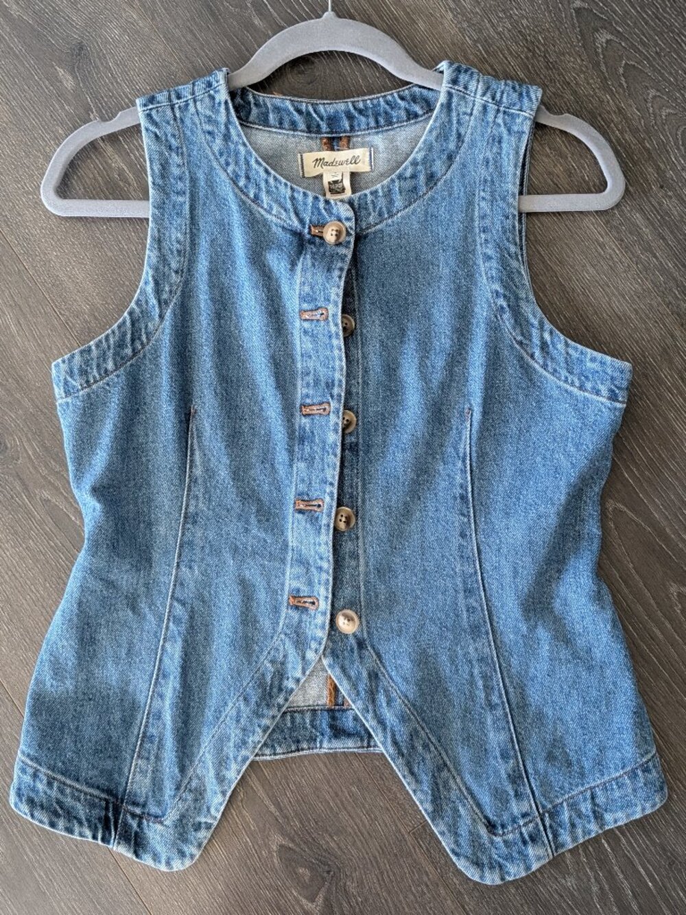 Madewell Denim Crewneck Vest in Java, Size 4 - Picture 2 of 9